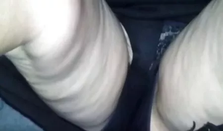 Sabrina Banks kostenlose private pornos ohne anmeldung wird in ein enges Loch gefickt