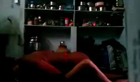Asian leckte und steckte einen Dildo österreichische privat pornos in den Arsch