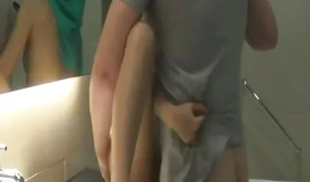 Junges Paar im Freien stehen deutsche pornofilme privat